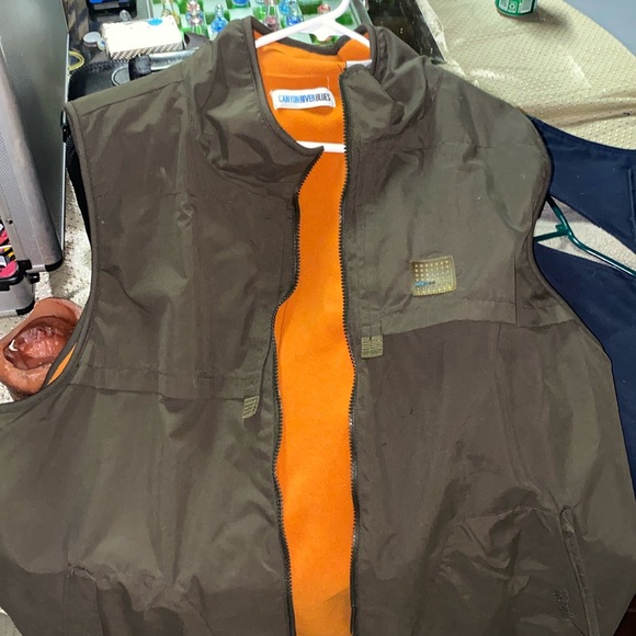 Canyon River Blues Reverseable Vest - Picture 1 of 5